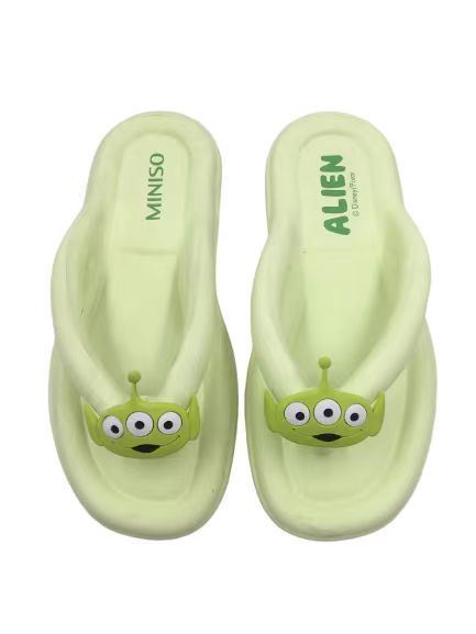 qalis-chusti-39-40disney-pixar-collection-womens-slippers-alien39-40