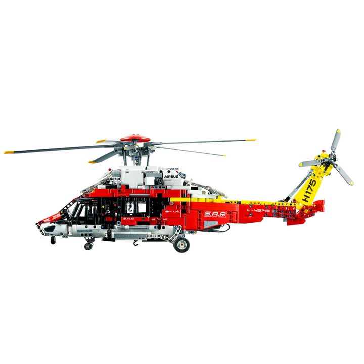 lego-technic-airbus-h175-rescue-helicopter-samashvelo-vertmfreni-photo-4