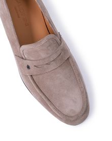 Product image of LOAFER S. SUEDE BEIGE ლოფერი