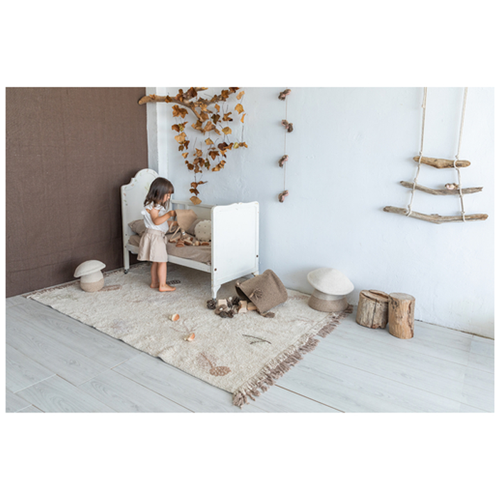 lorena-canals-pine-forest-khelnaketi-sabavshvo-khalicha-photo-4