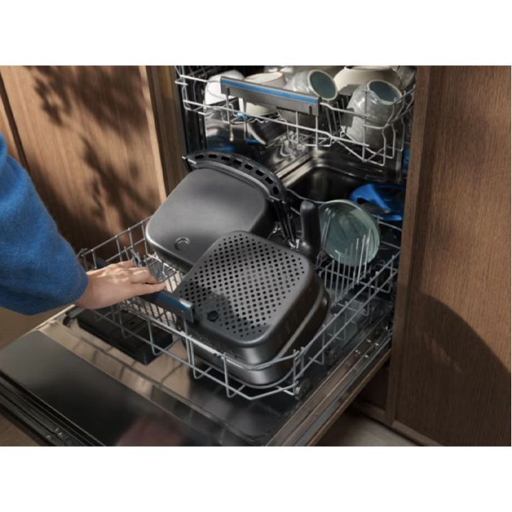 electrolux-eaf7b-7l-aerogrili-photo-2