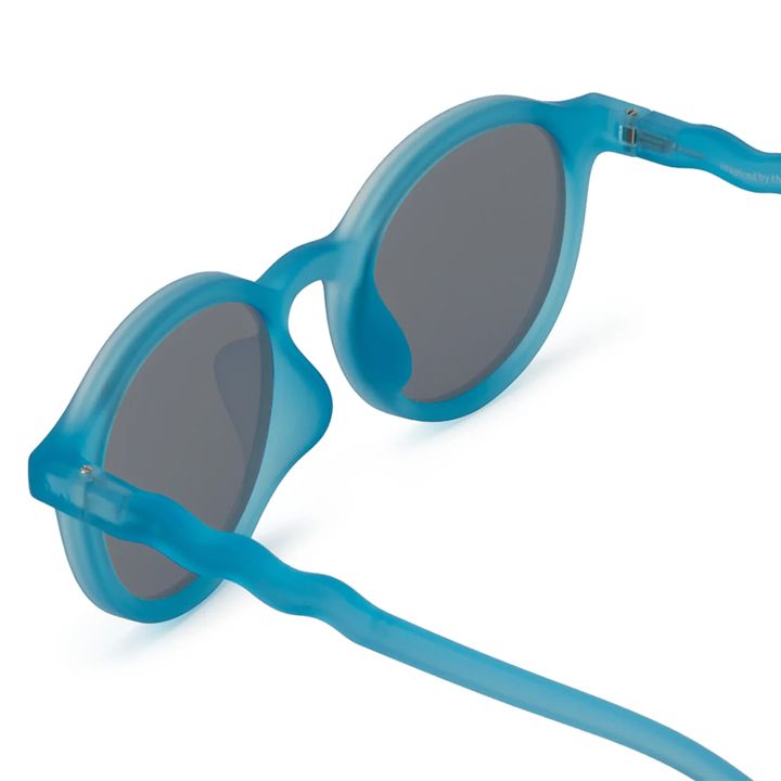 olivio-co-coral-reef-bavshvis-mzis-satvale-photo-3