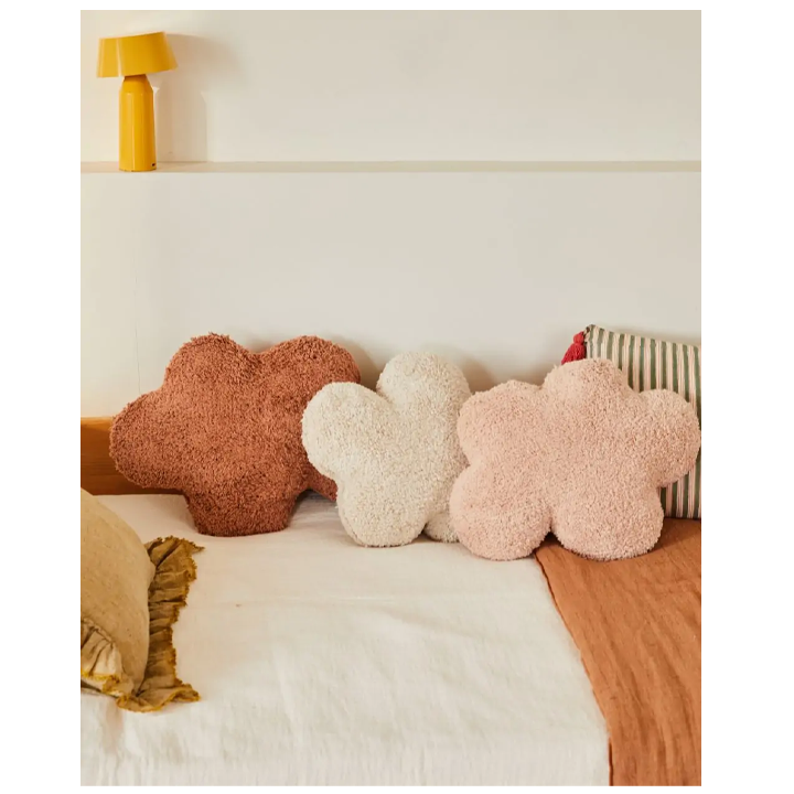 lorena-canals-clouds-rose-iatakis-balishi-photo-4