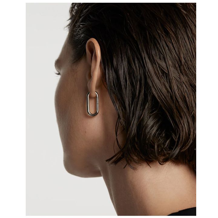 pdpaola-ar02-923-u-saqure-photo-3