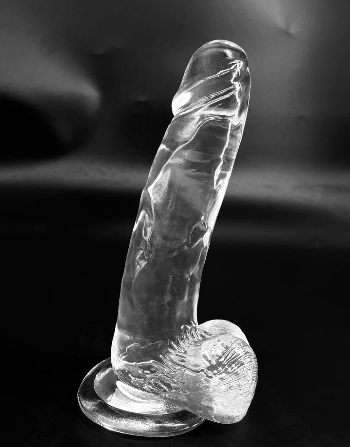 crystal-dildo