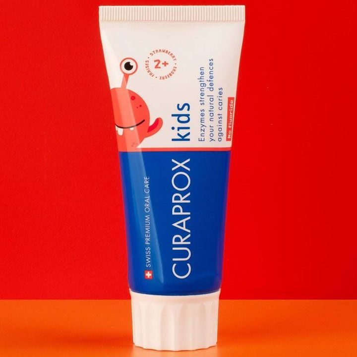 curaprox-kids-children-toothpaste-strawberrywithout-fluoride60m1-0096-110880-kbilis-pasta