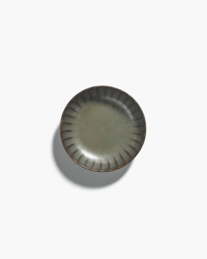 serax-mtsvane-ghrma-tefshi-16sm