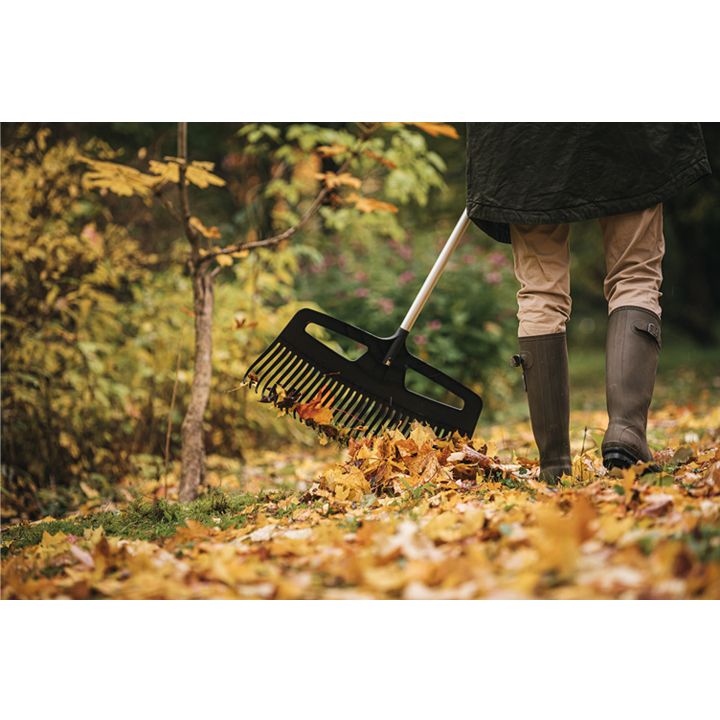 fiskars-xact-leaf-rake-xxl-fotskhi-photo-2