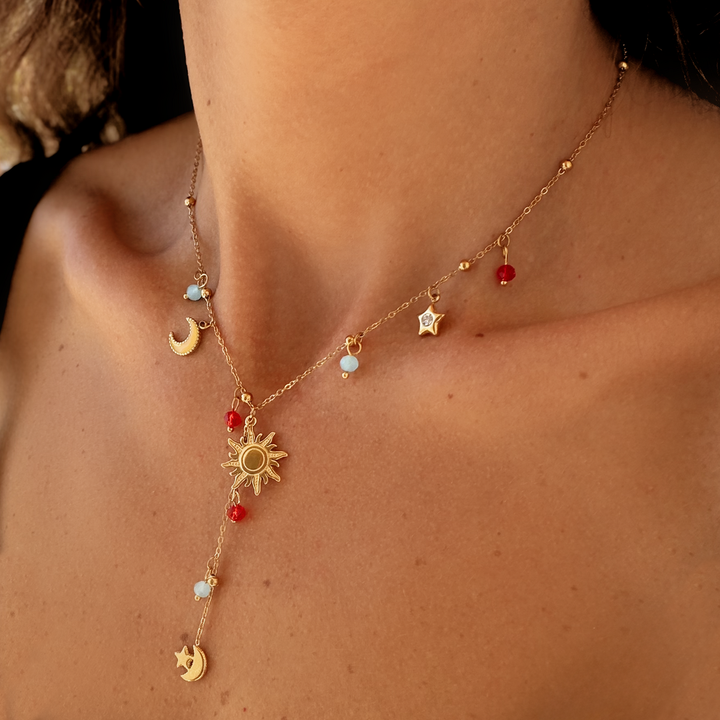 titanis-mooqrovili-qelsabami-mzis-formit