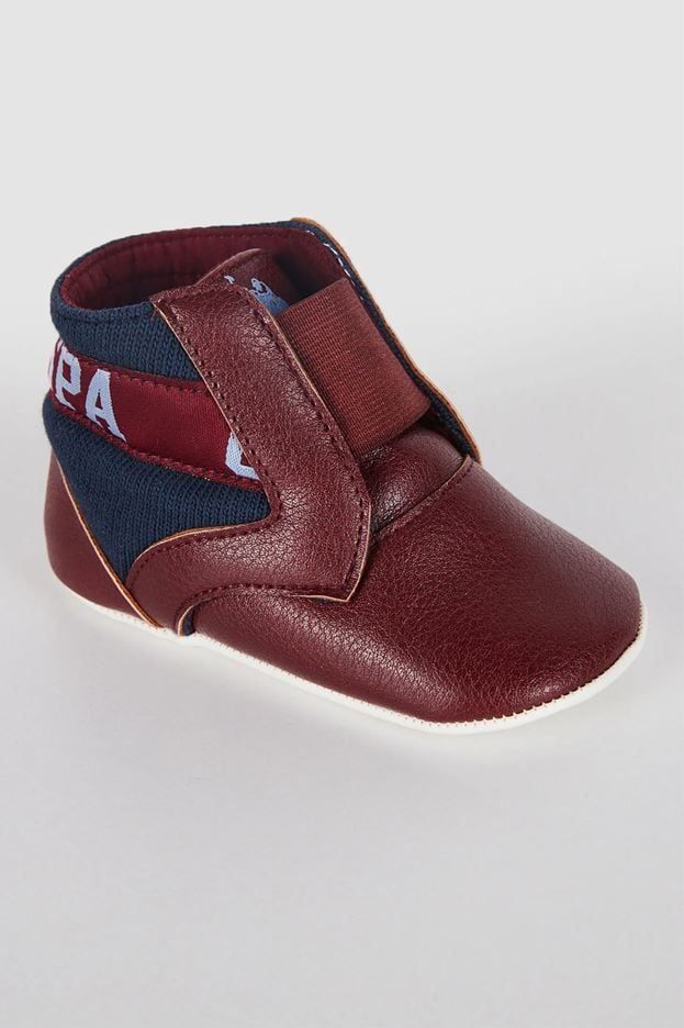 us-polo-assn-979-v3-fekhsatsmeli