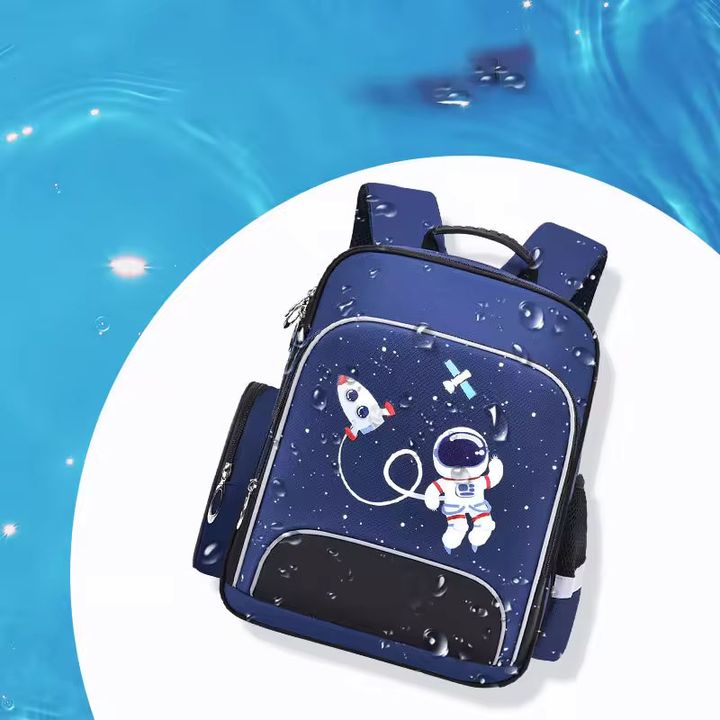 cosmonaut-saskolo-chanta-photo-3