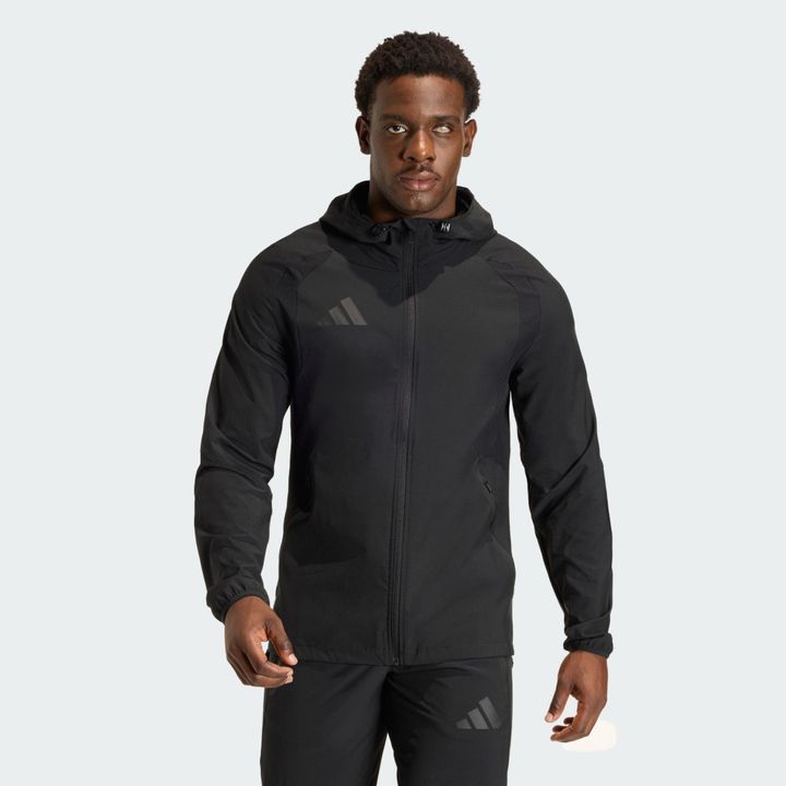 adidas-tiro-travel-qarsafari-qurtuki