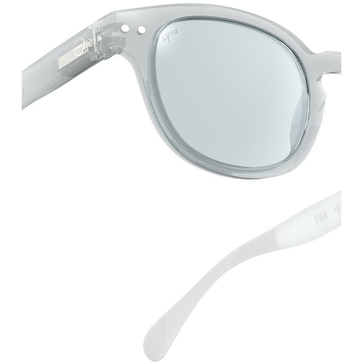 izipizi-sun-c-moonlight-grey-mzis-satvale-photo-3