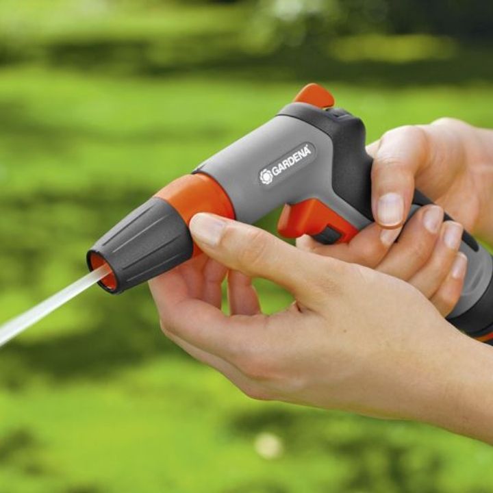 gardena-klasikuri-sartsqavi-tavaki-classic-cleaning-nozzle-photo-2