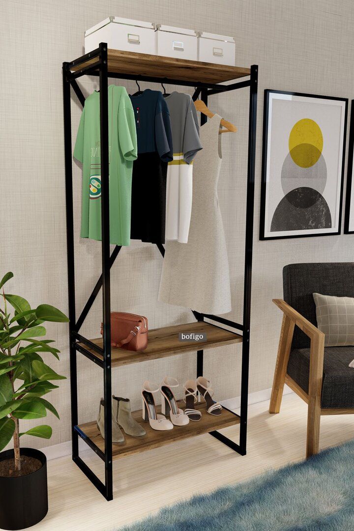 comfo-ghia-garderobifekhsatsmelis-taro-muqi-khis-faqturit-photo-4