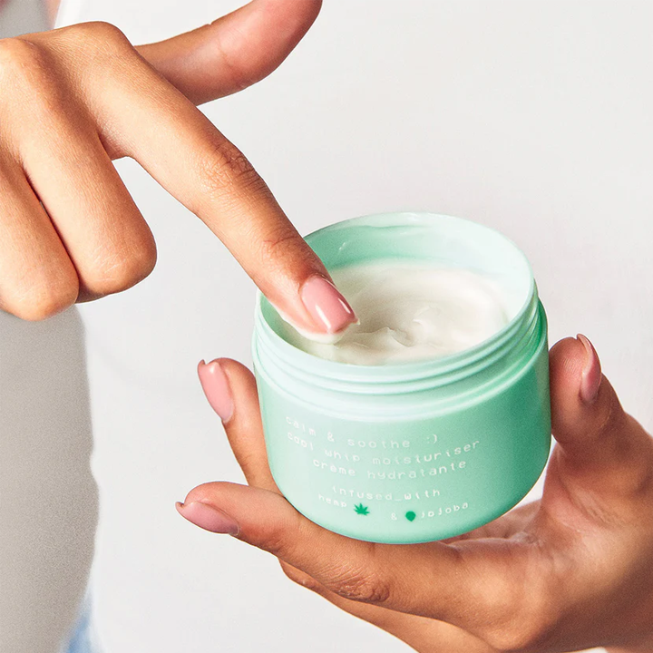 glow-hub-calm-soothe-cool-whip-moisturiser-50gr-sakhis-damatenianebeli-photo-2