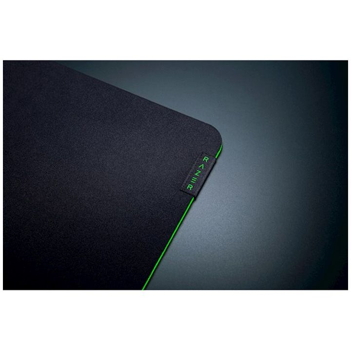razer-gigantus-v2-mauspadi-photo-2
