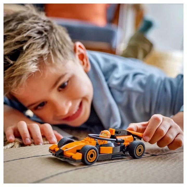 lego-city-60442-mclaren-is-sarbolo-manqana-konstruqtori-86ts-photo-4