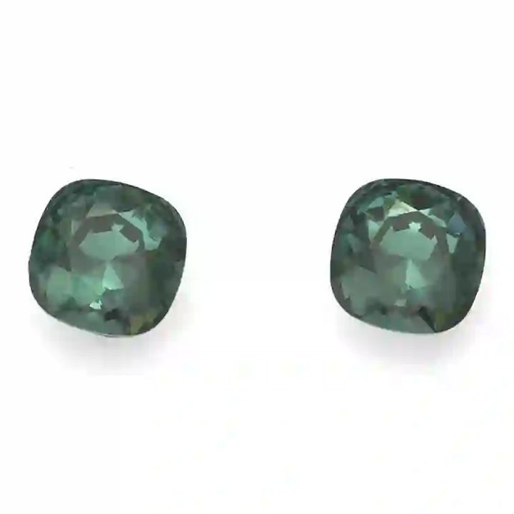 oliver-weber-23001-205-saqure