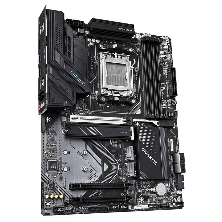 asus-x870-gaming-wifi6-deda-dafa-photo-2