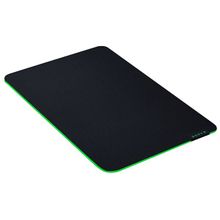 Product image of Razer Mouse Pad Gigantus V2 Medium Black RZ02-03330200-R3M1