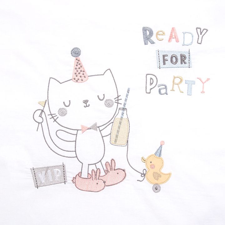 funna-baby-sabavshvo-tetreulis-nakrebi-photo-2