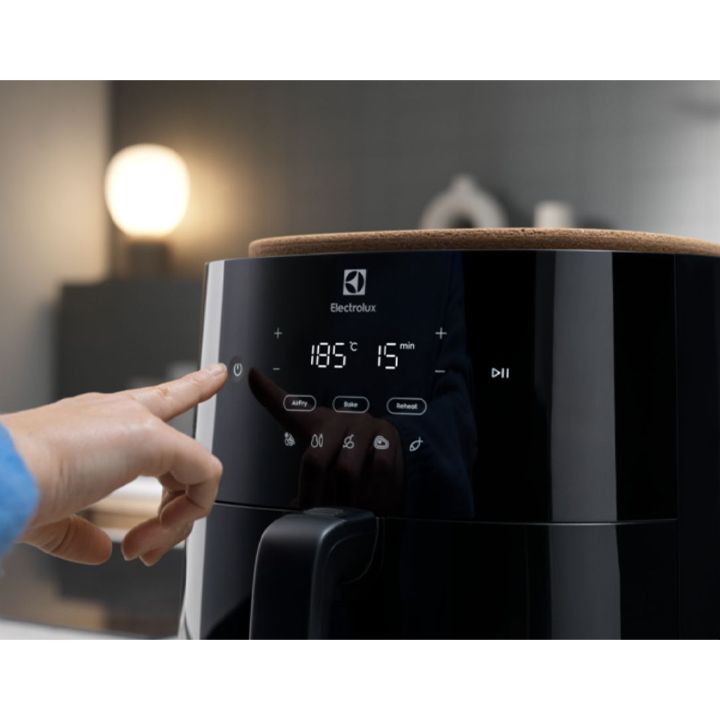 electrolux-eaf5b-53l-aerogrili-photo-2