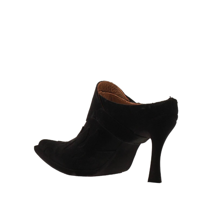 new-rock-mules-qusliani-fekhsatsmeli-photo-4