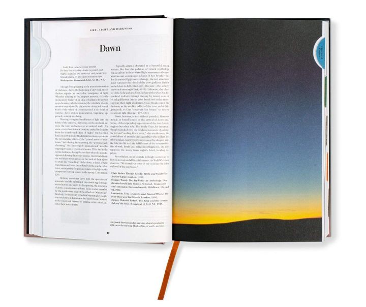 taschen-book-of-symbols-reflections-on-archetypal-image-photo-3