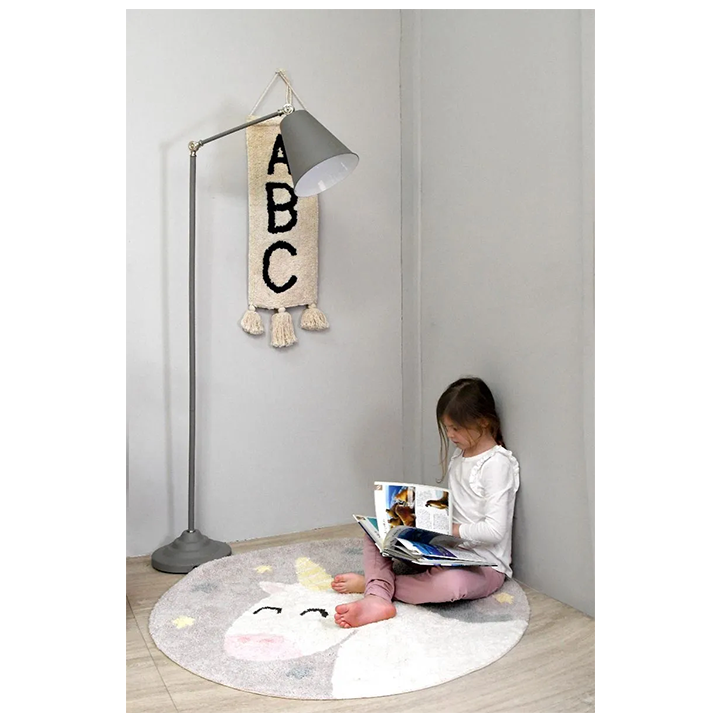 lorena-canals-believe-in-yourself-khelnaketi-sabavshvo-khalicha-photo-2