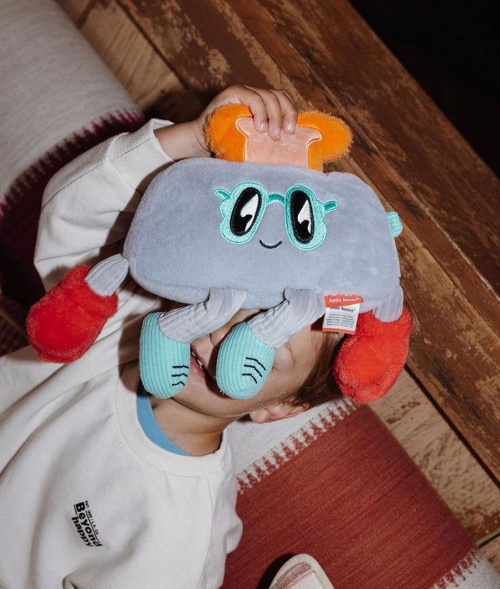 hello-hossy-rbili-satamasho-punchy-toast-plush-toy-photo-4