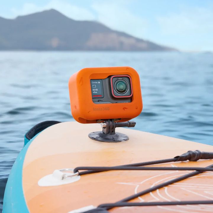 insta360-aceace-pro-float-guard-kameris-damtsavi-qeisi-photo-3