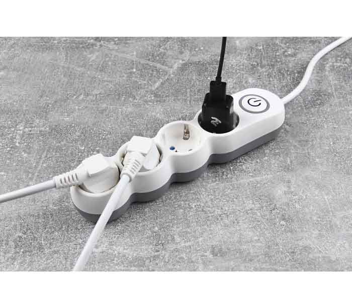 denis-damagrdzelebeli-kabeli-2e-u04vesm3w-4-ways-socket-photo-3