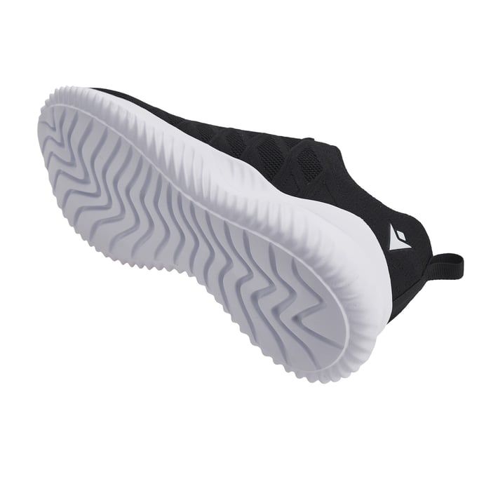 etesian-trainers-blkwht-photo-4