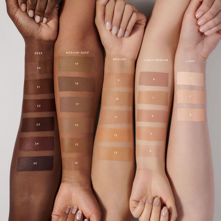 fenty-beauty-eaze-drop-blur-smooth-stick-04-tonaluri-stiki-8gr-photo-3