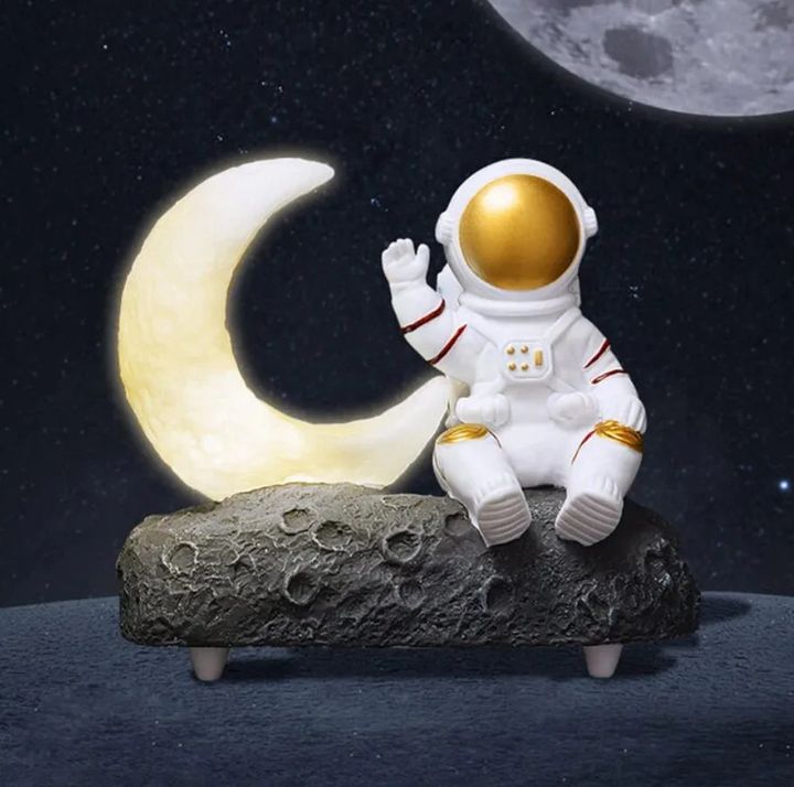 cosmonaut-moon-speaker-lamp-sanati-blutuz-dinamikit-photo-3