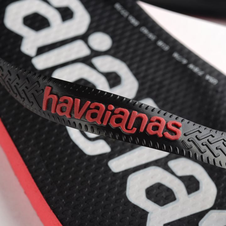 havaianas-top-logomania-2-unisex-shlapunebi-photo-2