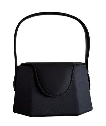 venti-qalis-shavi-chanta