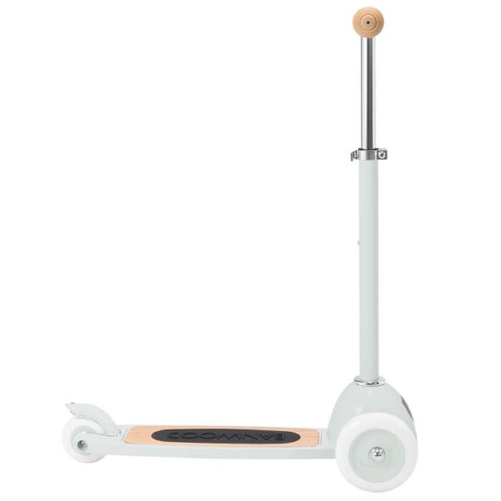 banwood-skuteri-photo-2