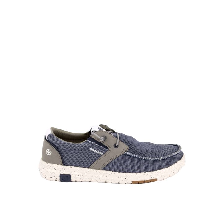 dockers-m007-mamakatsis-qoveldghiuri-fekhsatsmeli