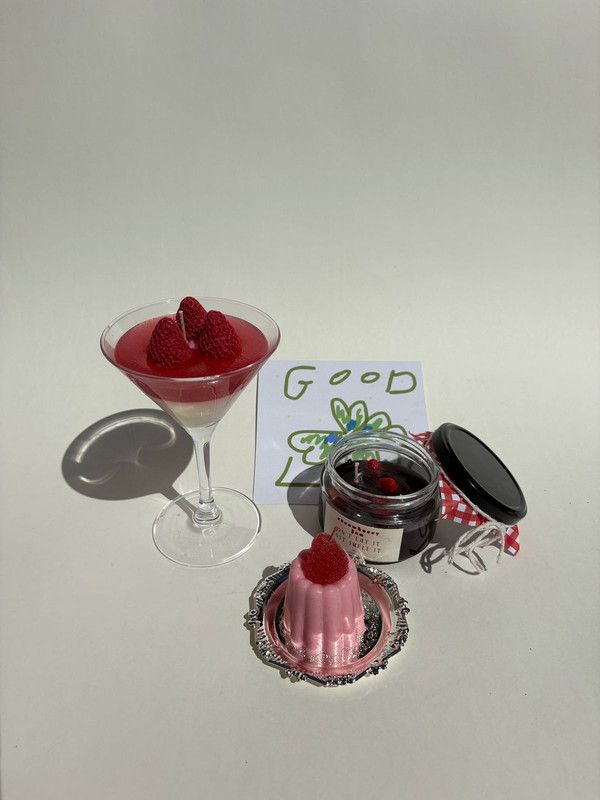 fiama-candles-santlebis-sasachuqre-quti-swrawberry-dream-set-photo-4