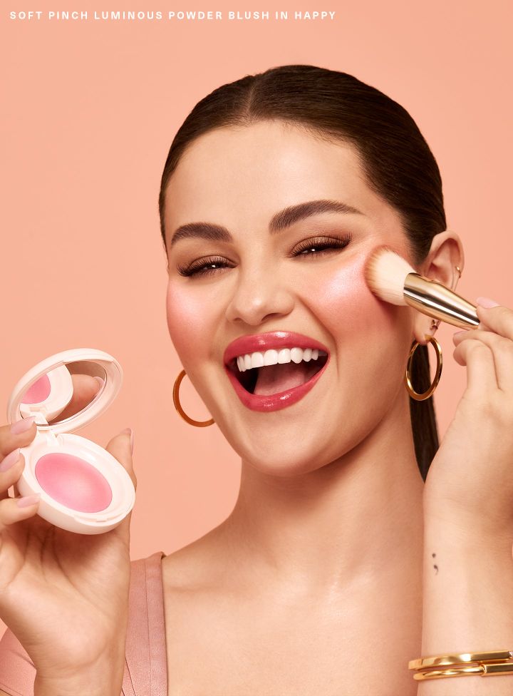rare-beauty-soft-pinch-luminous-powder-blush-happy-28gr-blashi-photo-3