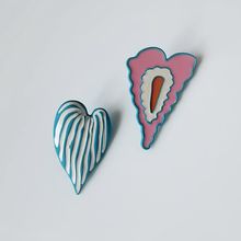 Product image of გულის საყურე ცისფერში და ვარდისფერში