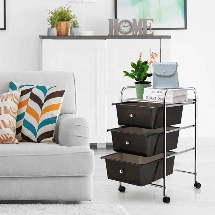 salonis-ujriani-urika-photo-4