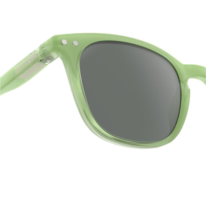 giggles-junior-sun-e-pear-bavshvis-mzis-satvale-photo-3