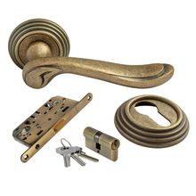 Product image of Rucetti სახელურის კომპლექტი ცილინდრი გასაღები/გასაღებზე RAP CLASSIC-L 6-KH OMB old matt bronze