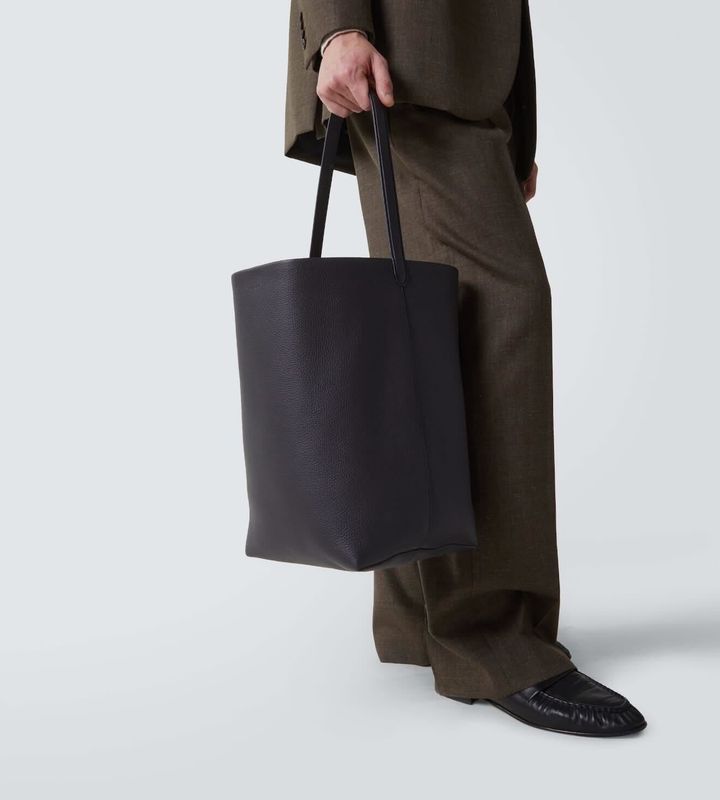 venti-qalis-shavi-chanta-photo-2