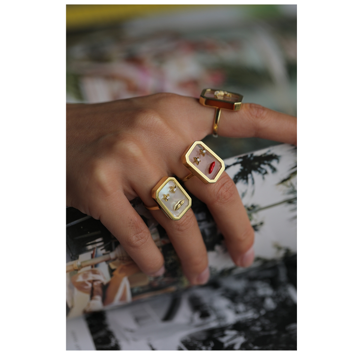 eshvi-mop-golden-kiss-face-lip-bechedi-photo-3