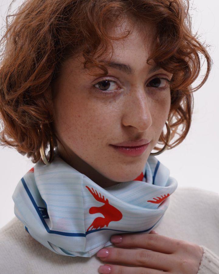 jovani-mora-sharfi-angelozebi-naturaluri-abreshumi-tsisferi-photo-4