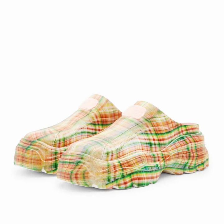 desigual-platform-clogs-qalis-maghaldziriani-fekhsatsmeli